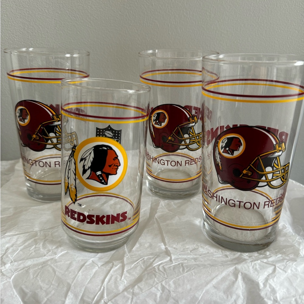 Washington Redskins Glass Tumbler Set - Red and Yellow